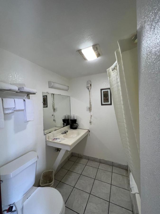 Freer Budget Inn & Suites المظهر الخارجي الصورة